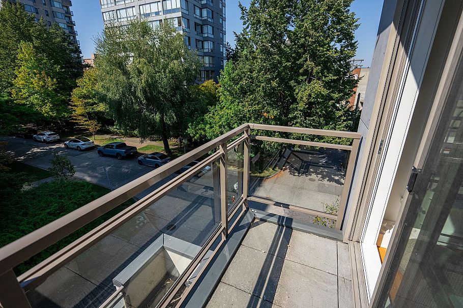 306 2128 W 40th Avenue Vancouver, BC - 15