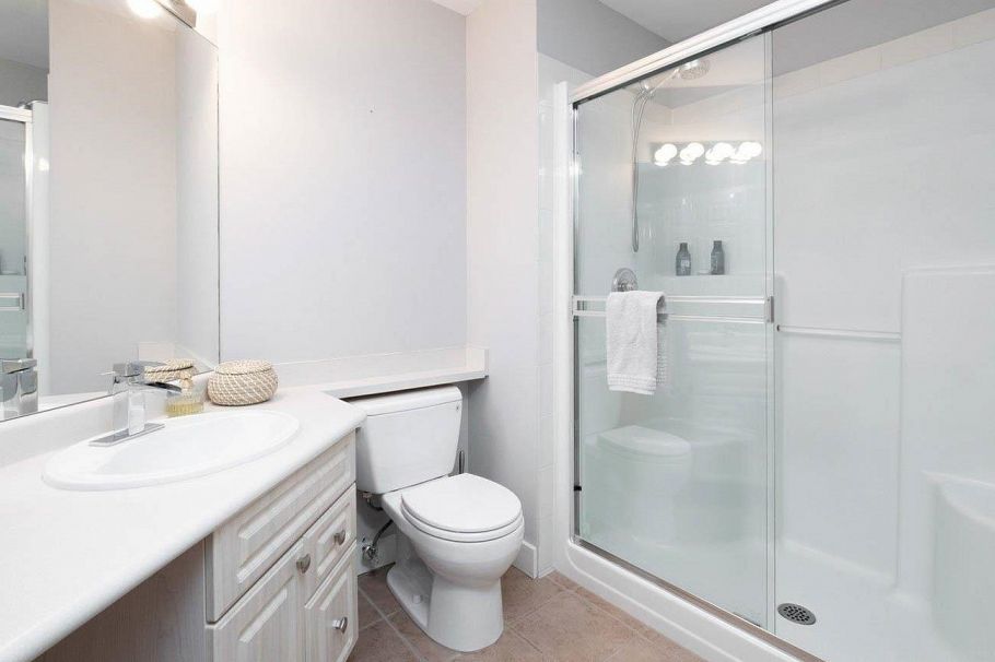 204 3600 WINDCREST DRIVE, North Vancouver BC V7G 2S5 North Vancouver, BC - 12