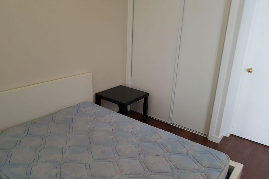 412 1205 Howe Street Vancouver, BC - 9