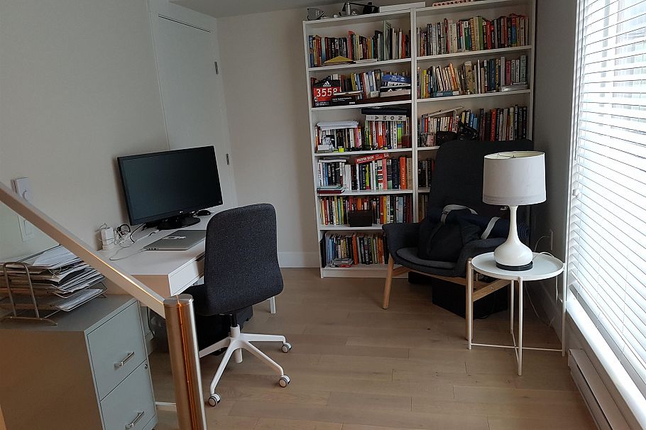 8 531 E 16th Avenue Vancouver, BC - 3