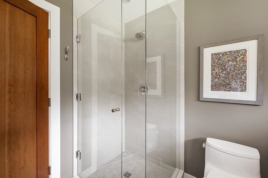 986 Tudor Avenue North Vancouver, BC - 27