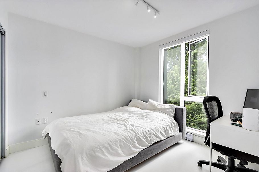 303 2239 W 7th Avenue Vancouver, BC - 12