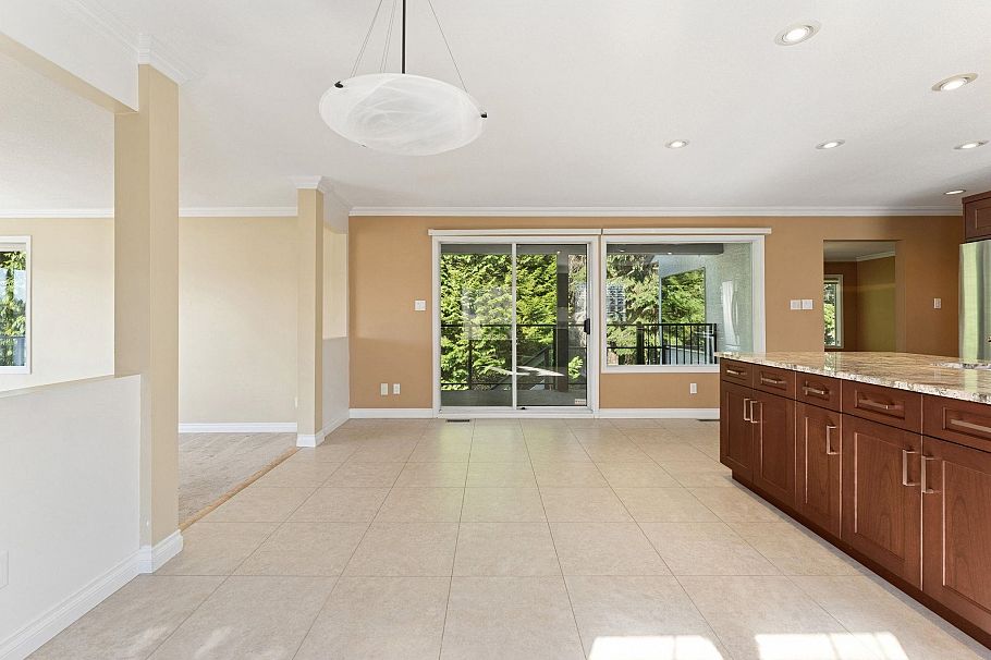 3908 Blantyre Place North Vancouver, BC - 13