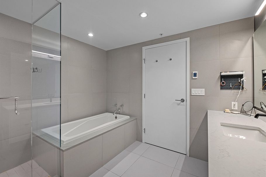 2405 Heather Street Vancouver, BC - 19