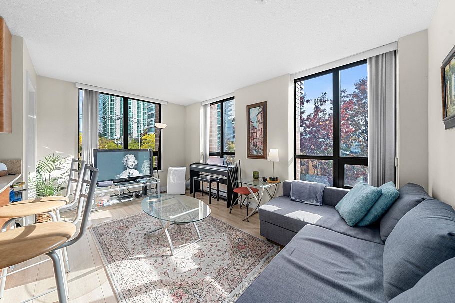 502 909 Mainland Street Vancouver, BC - 9