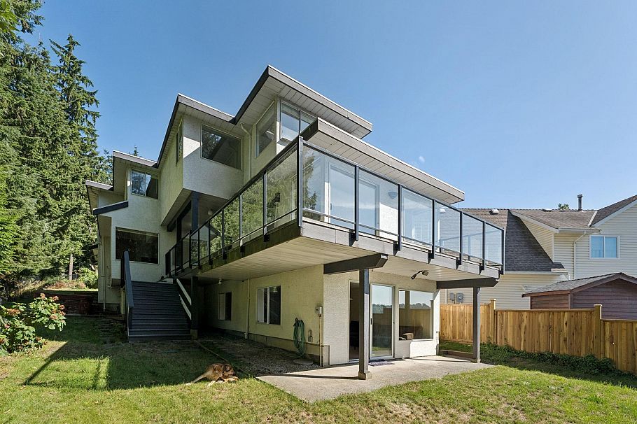 3908 Blantyre Place North Vancouver, BC - 30