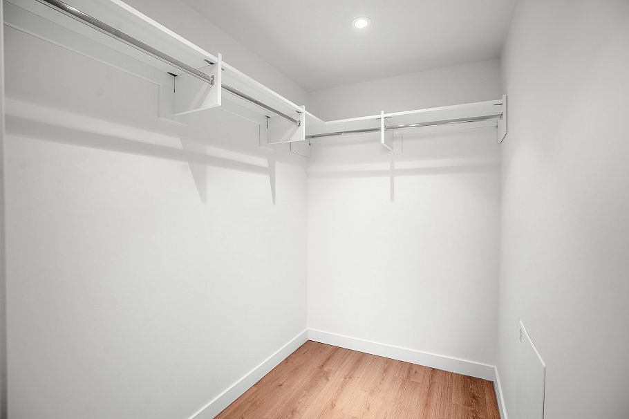 1705 1500 Fern Street North Vancouver, BC - 10