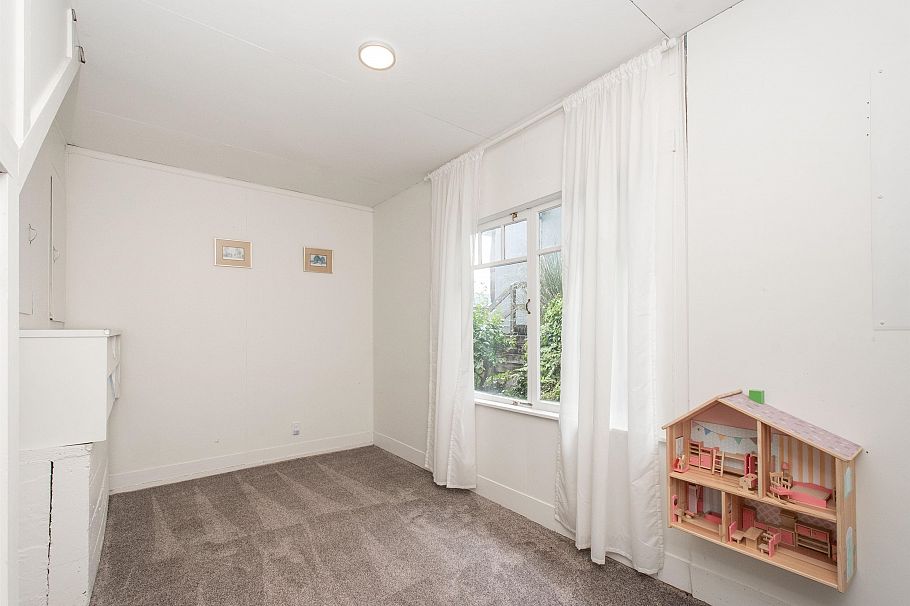 5293 Indian River Drive North Vancouver, BC - 16