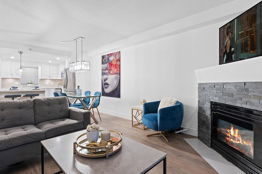 312 555 Abbott  Street Street Vancouver, BC - 8