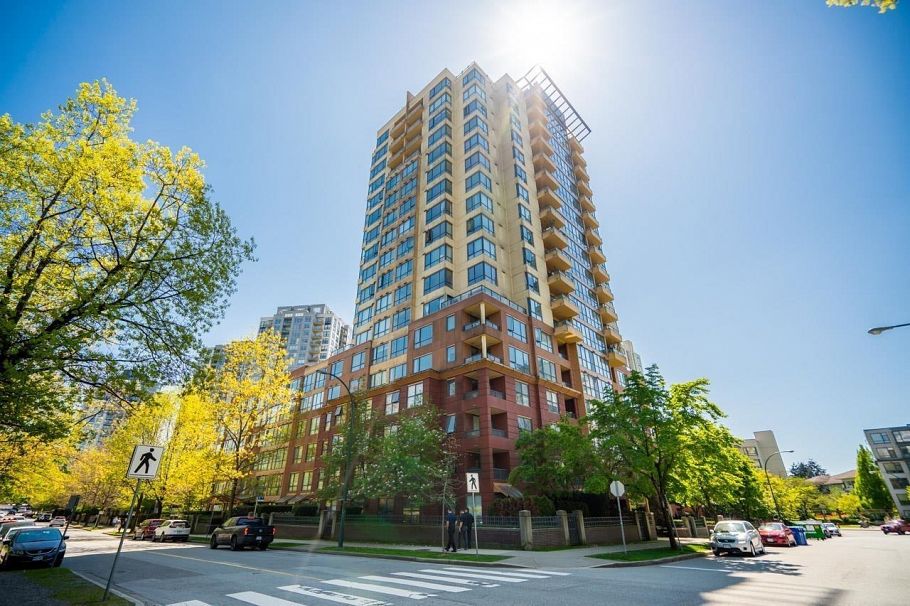 506 3438 Vanness Avenue Vancouver, BC - 1