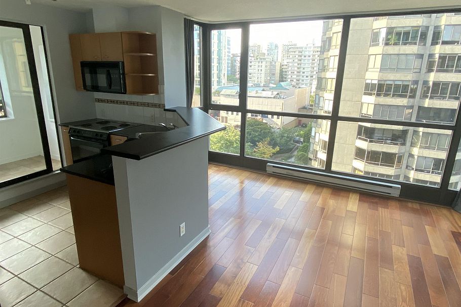 905 1367 Alberni Street Vancouver, BC - 5