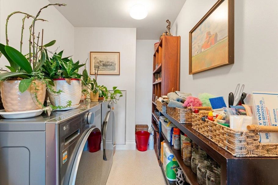 205 1717 Bayshore Drive Vancouver, BC - 31