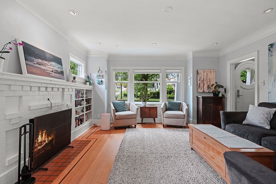 1556 Kamloops Street Vancouver, BC - 6