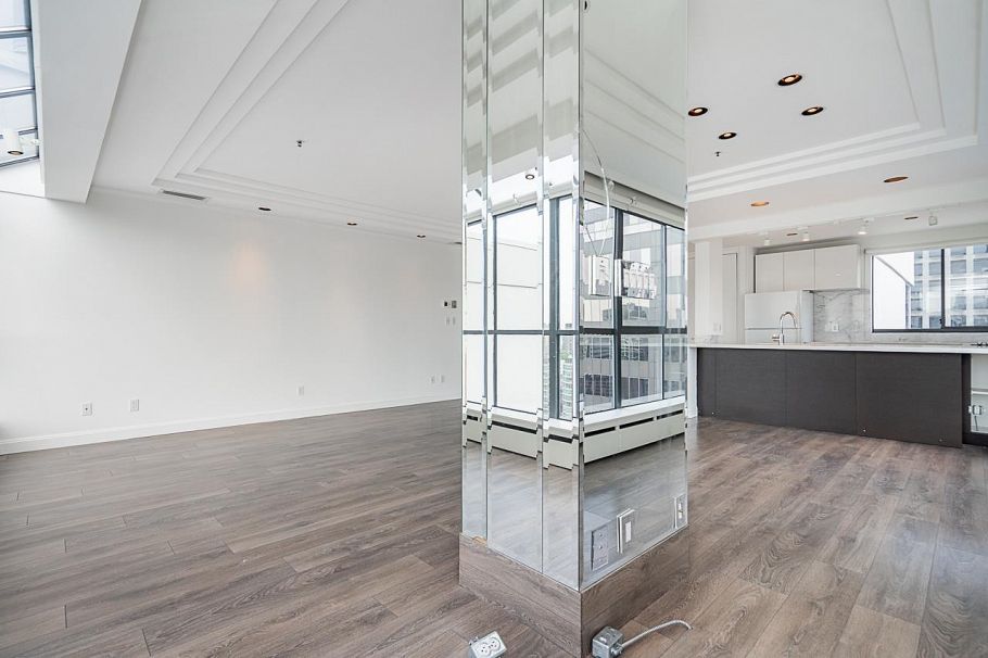 PH1 1060 Alberni Street Vancouver, BC - 11