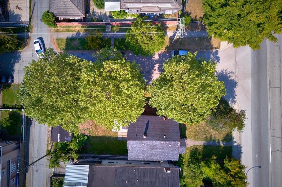 4307 Nanaimo Street Vancouver, BC - 10