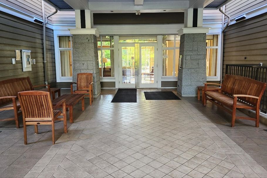 114 6279 Eagles Drive Vancouver, BC - 4