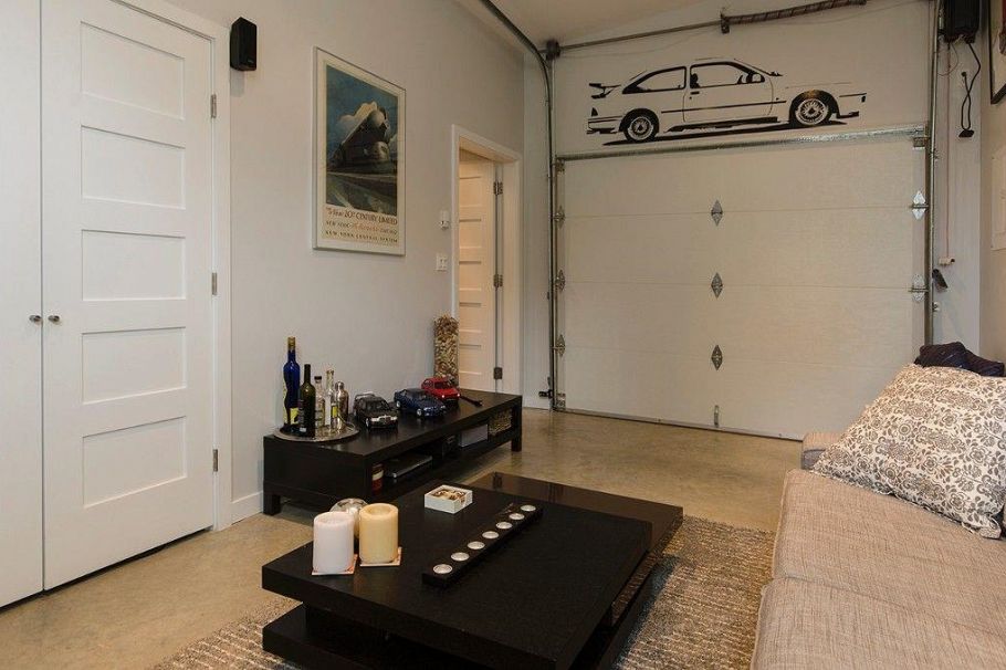 328 E 22nd Street North Vancouver, BC - 36