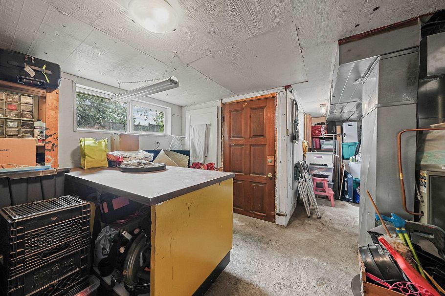 1556 Kamloops Street Vancouver, BC - 33