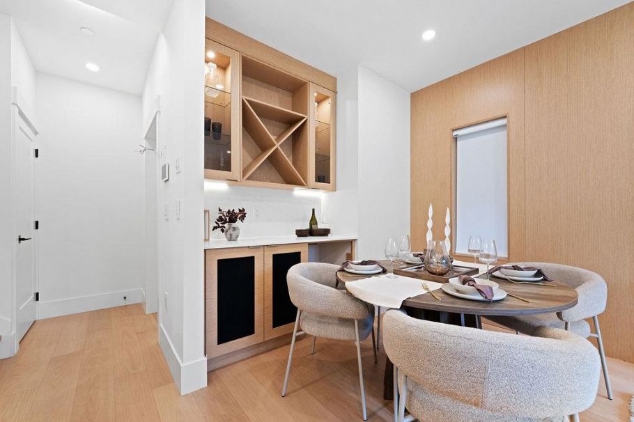 1 4549 W 11th Avenue Vancouver, BC - 9