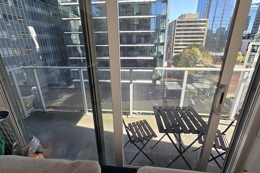 809 777 Richards Street Vancouver, BC - 8