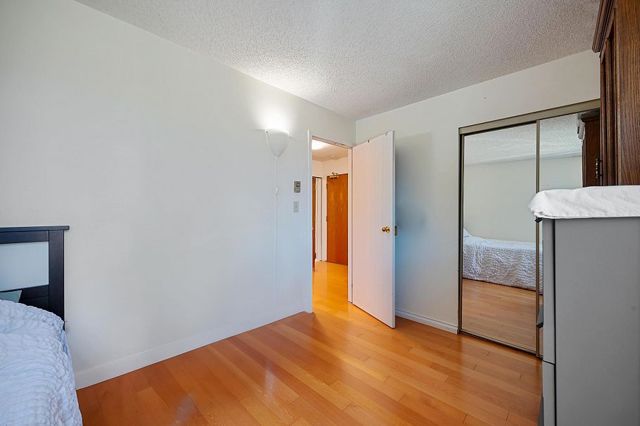 203 1845 Robson Street Vancouver, BC - 21