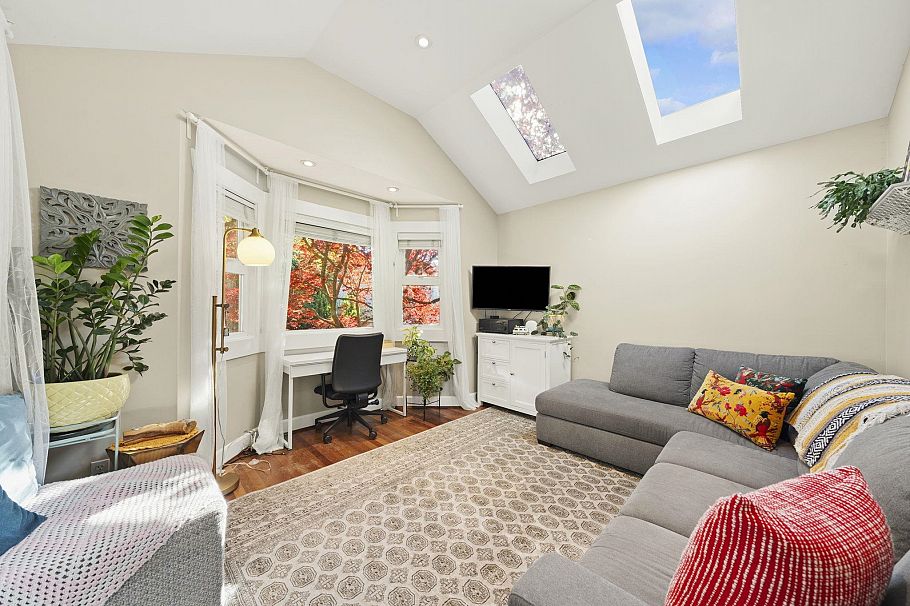 2340 Chesterfield Avenue North Vancouver, BC - 9