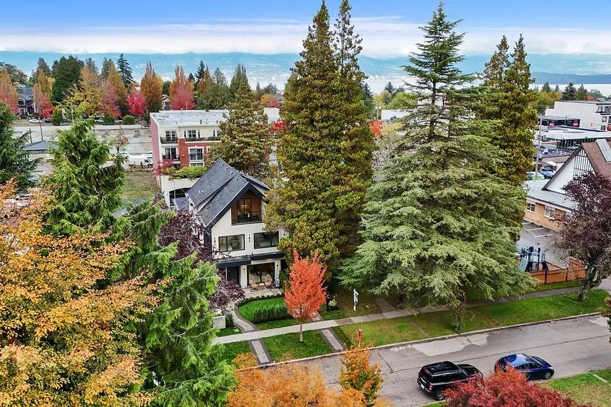 2 4549 W 11th Avenue Vancouver, BC - 13