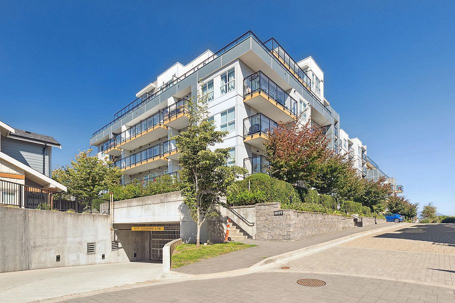 609 10177 River Drive Richmond, BC - 2