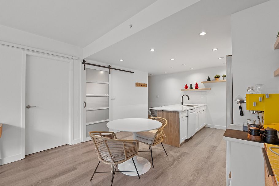 2405 Heather Street Vancouver, BC - 6