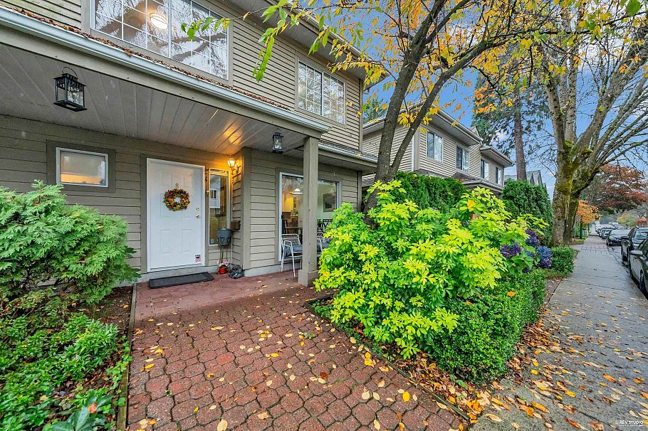 8 815 Tobruck Avenue North Vancouver, BC - 21