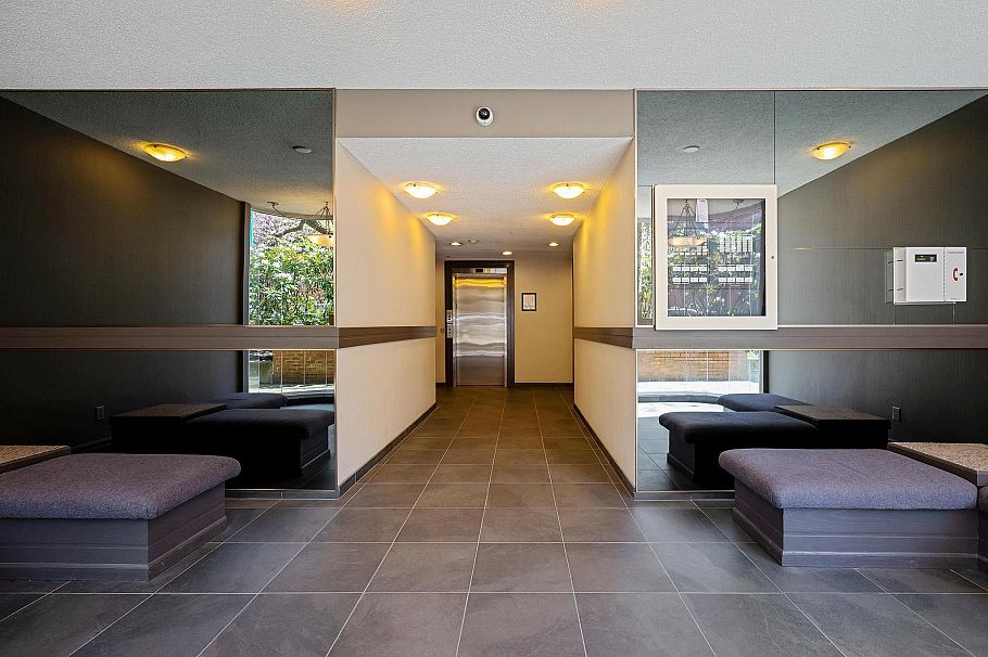 203 1845 Robson Street Vancouver, BC - 26