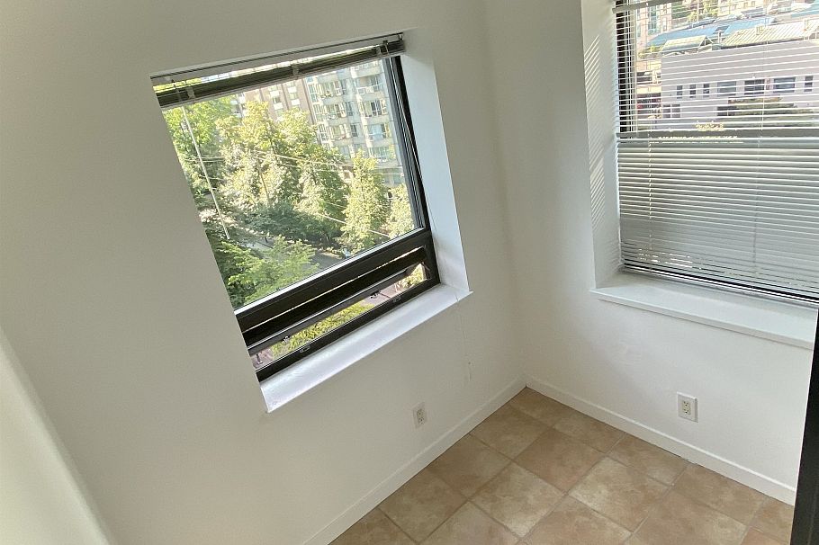 905 1367 Alberni Street Vancouver, BC - 15