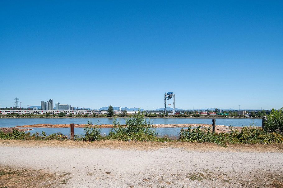 609 10177 River Drive Richmond, BC - 33