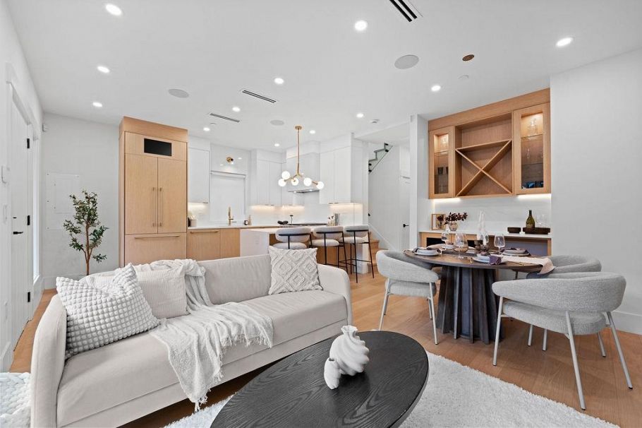 1 4549 W 11th Avenue Vancouver, BC - 8