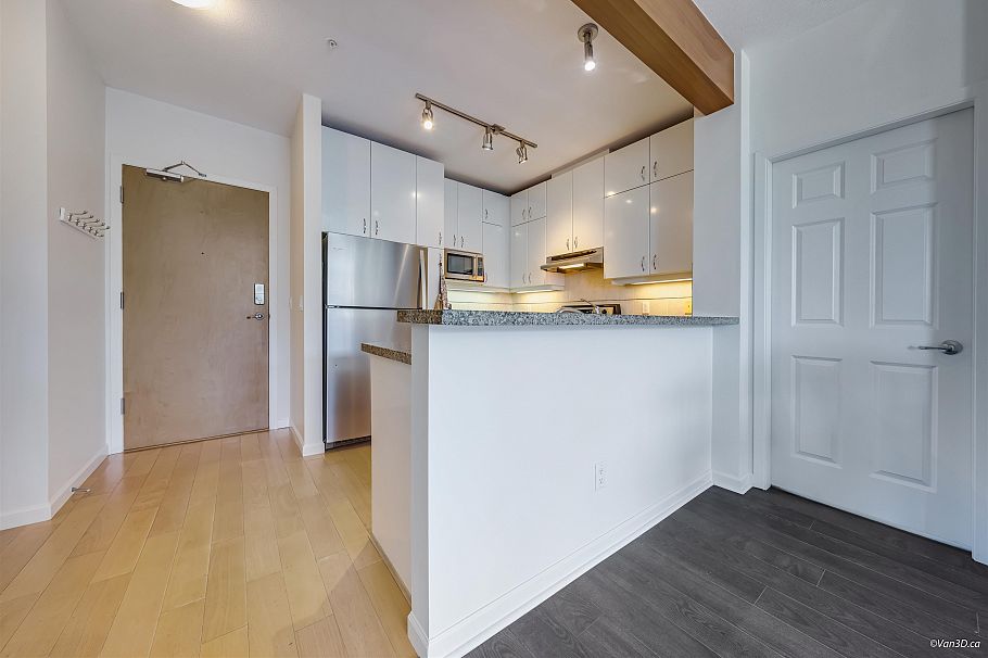 309 580 Raven Woods Drive North Vancouver, BC - 8