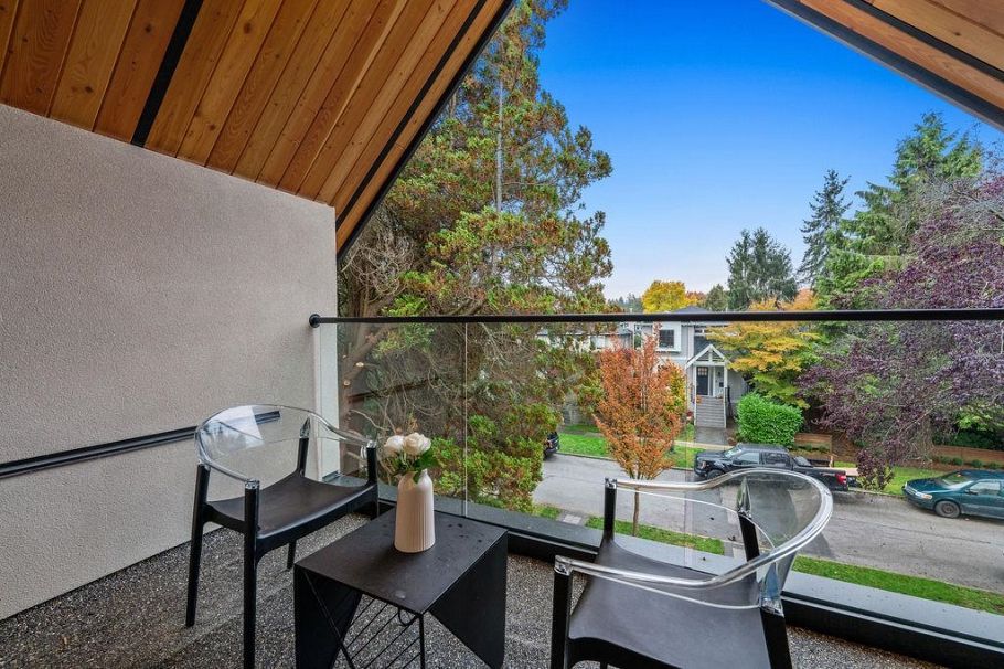 1 4549 W 11th Avenue Vancouver, BC - 24