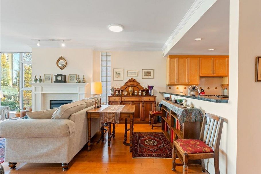 205 1717 Bayshore Drive Vancouver, BC - 11