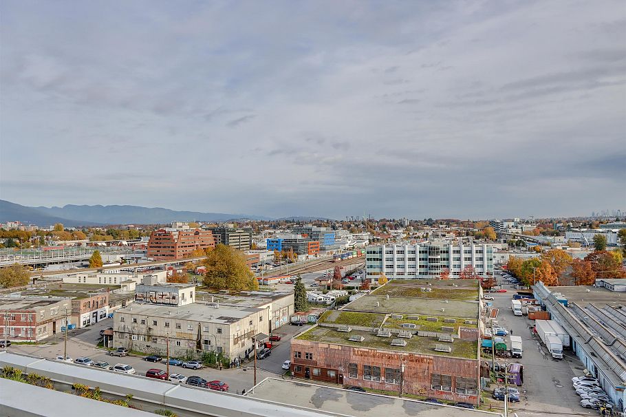 207 1618 Quebec Street Vancouver, BC - 21