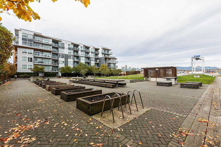 609 10177 River Drive Richmond, BC - 34