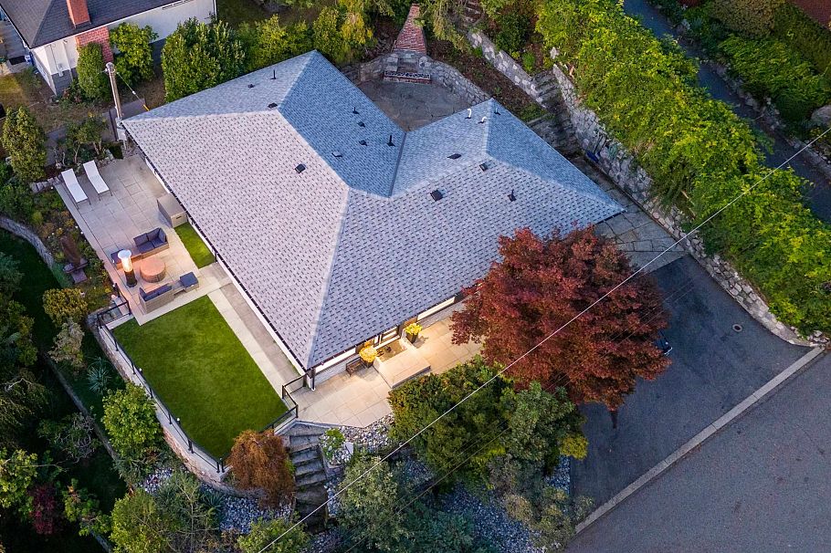 3812 Dalkeith Drive North Vancouver, BC - 23