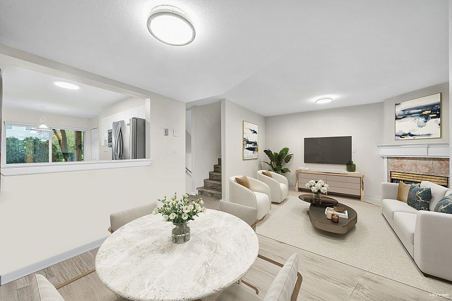 8 815 Tobruck Avenue North Vancouver, BC - 4