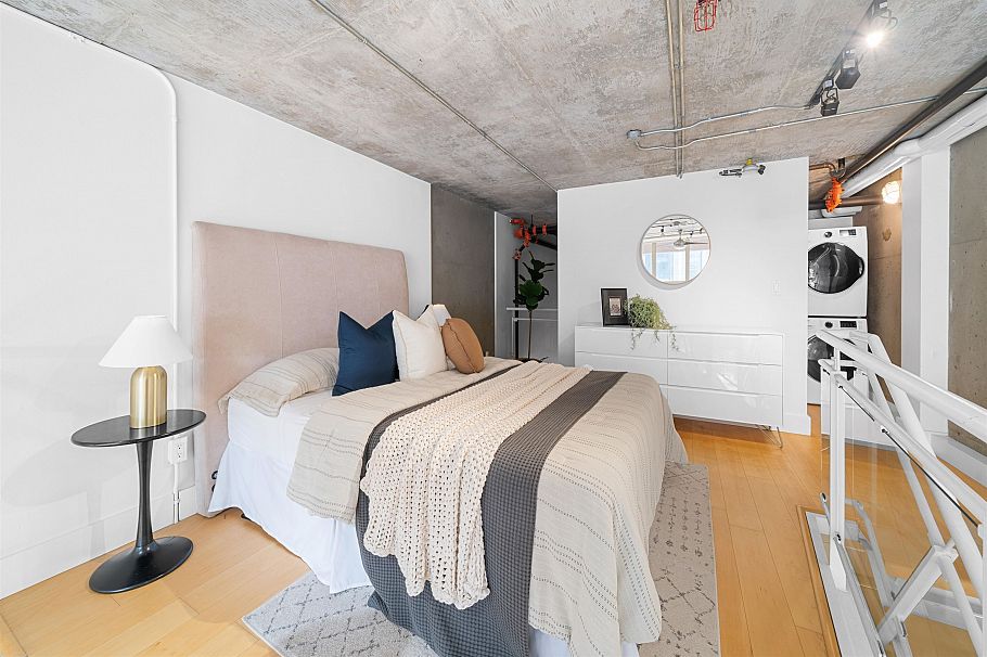 413 1529 W 6th Avenue Vancouver, BC - 15