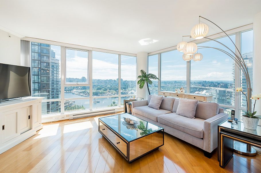 1438 RICHARDS STREET, Vancouver BC V6Z 3B8 Vancouver, BC - 1