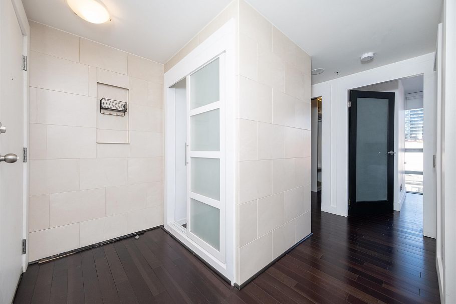 801 930 Cambie Street Vancouver, BC - 14