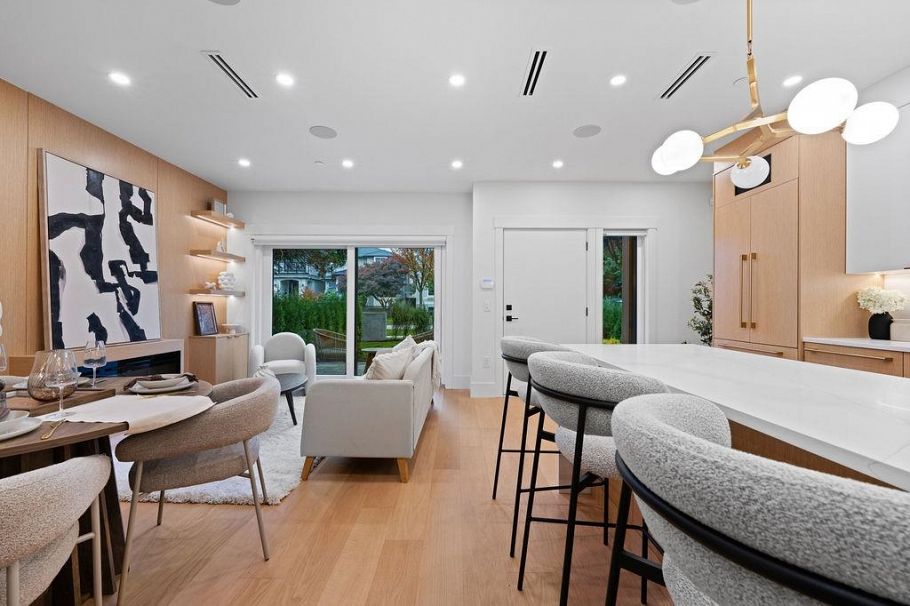 1 4549 W 11th Avenue Vancouver, BC - 22