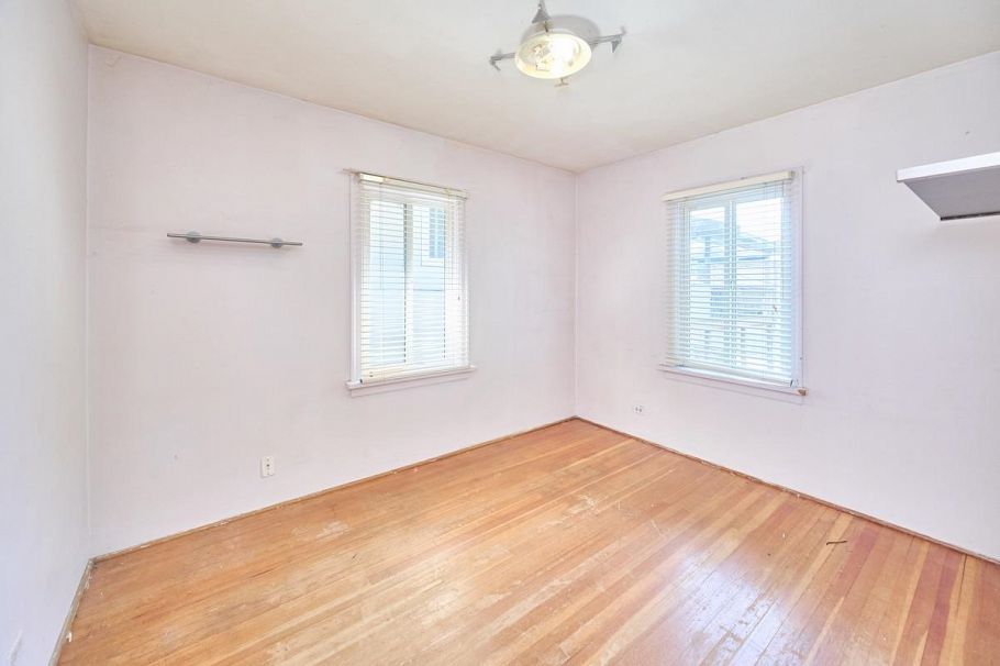 4307 Nanaimo Street Vancouver, BC - 26