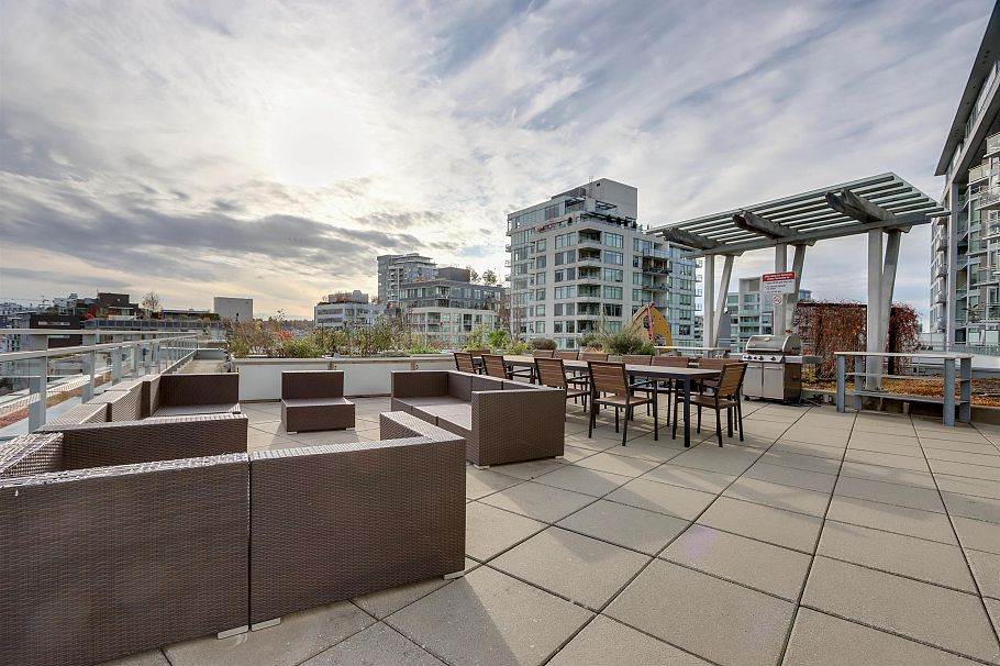 207 1618 Quebec Street Vancouver, BC - 23