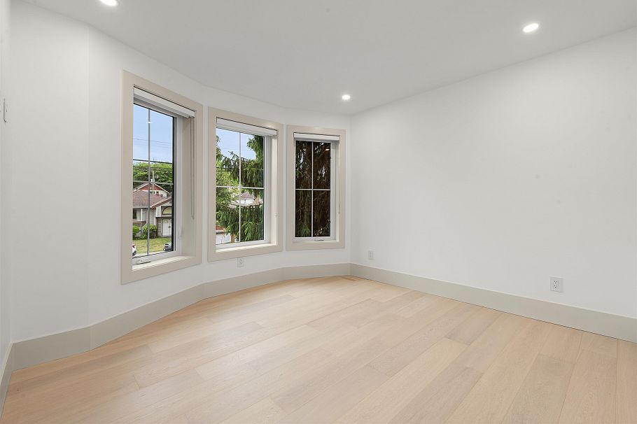 1 365 E 33rd Avenue Vancouver, BC - 18