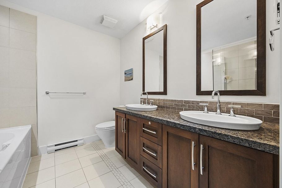 204 6333 Larkin Drive Vancouver, BC - 18