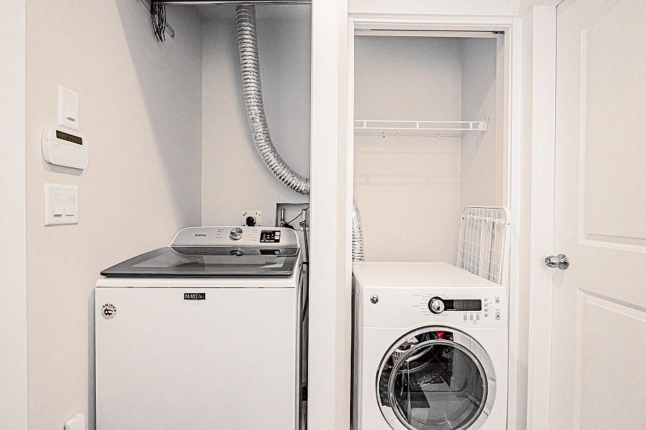 5918 Main Street Vancouver, BC - 24